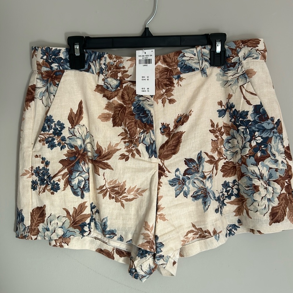 Linen Abercrombie Short - L - NWT - Floral Print - Muted Colors